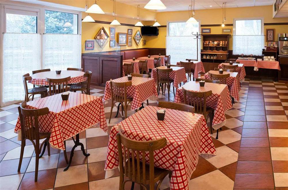 B&B Hotel Thionville Yutz Route Du Luxembourg Ресторан фото